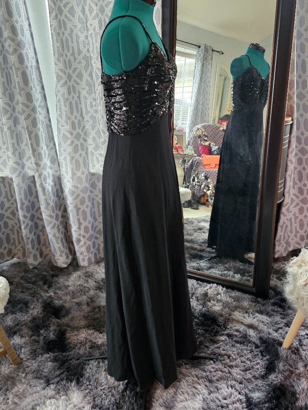 Alyce Designs Vintage Black Beaded Sequin Gown, Size 8 - Picture 4 of 6